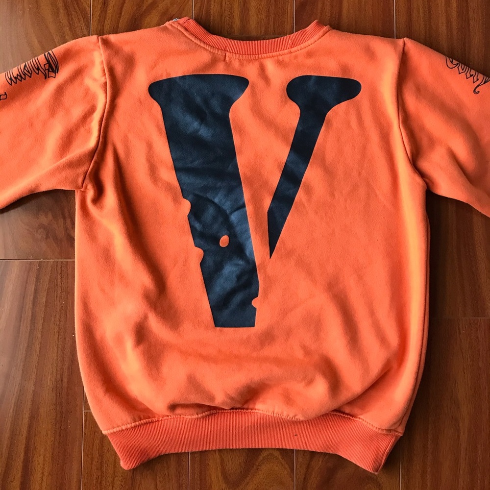 RARE AFFF VLONE OFF WHITE CREW NECK